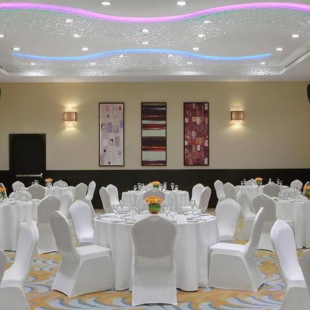 Courtyard By Marriott Jazan Hotel Bagian luar foto
