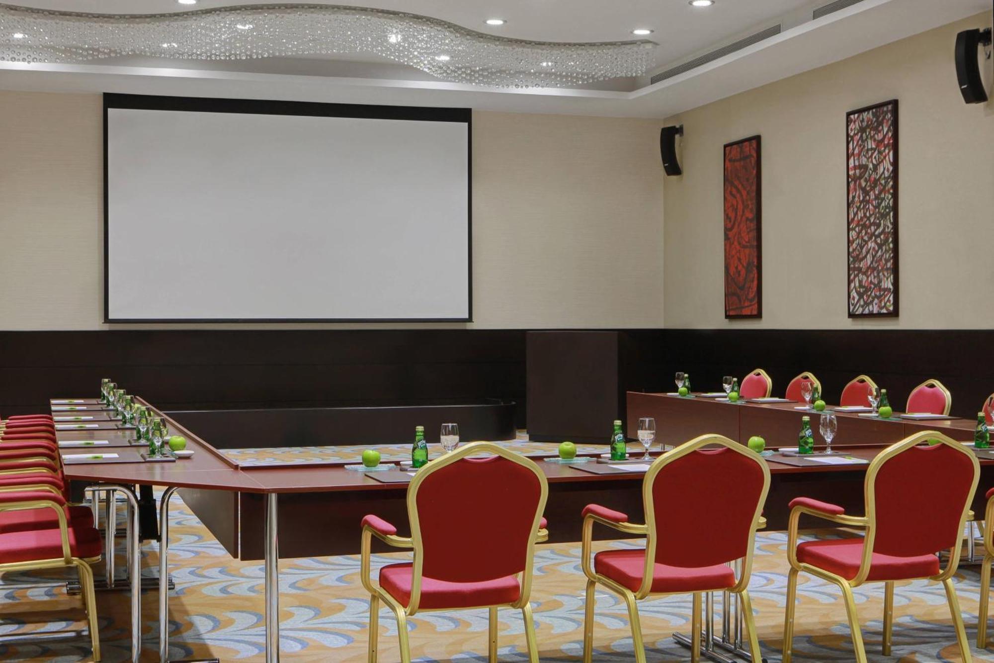 Courtyard By Marriott Jazan Hotel Bagian luar foto