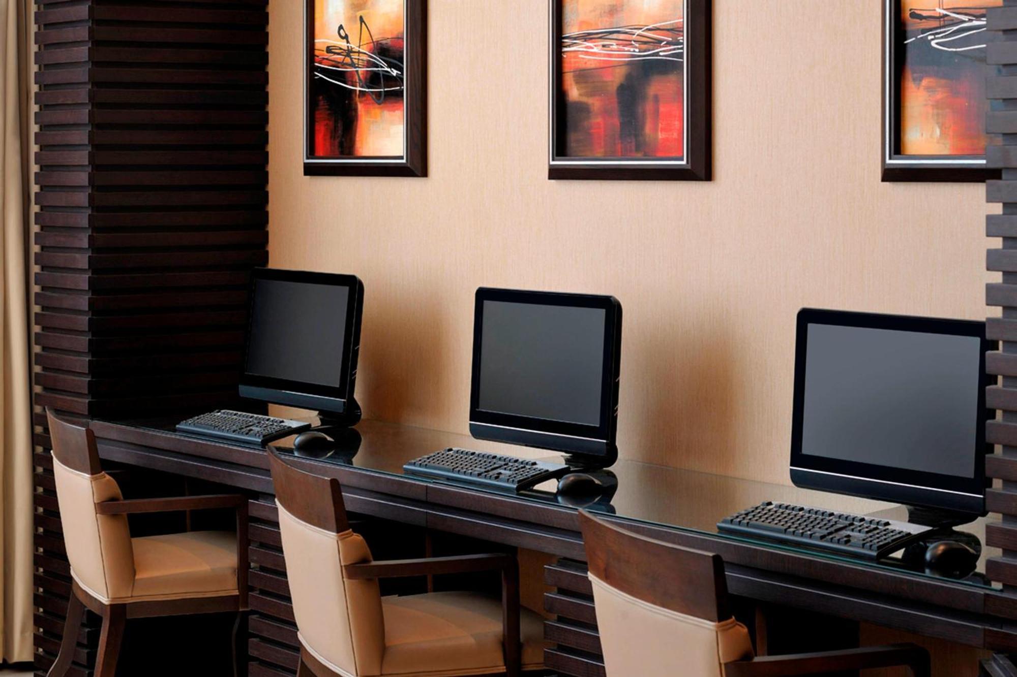 Courtyard By Marriott Jazan Hotel Bagian luar foto