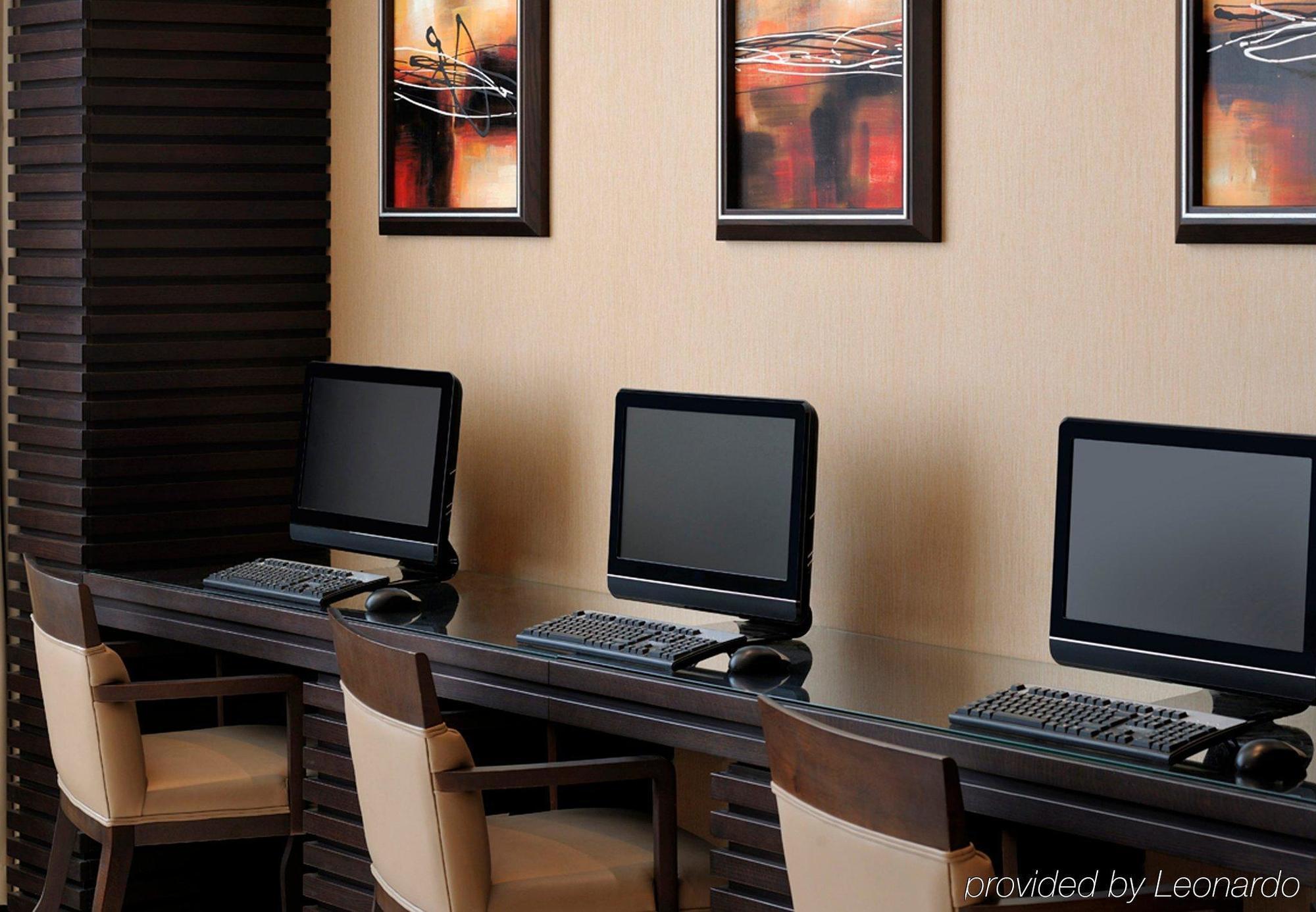 Courtyard By Marriott Jazan Hotel Bagian luar foto